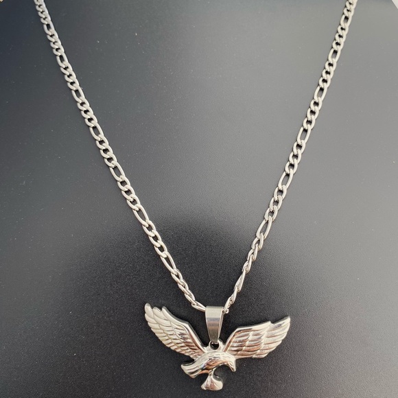 Stainless Steel Eagle Pendant and Chain Men Women WATERPROOF / Águila Acero - Picture 3 of 5